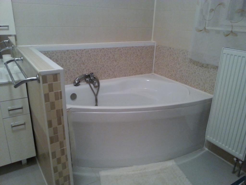 Vilka Bucek "Trochu Inak" Hotel Bobrovcek ภายนอก รูปภาพ